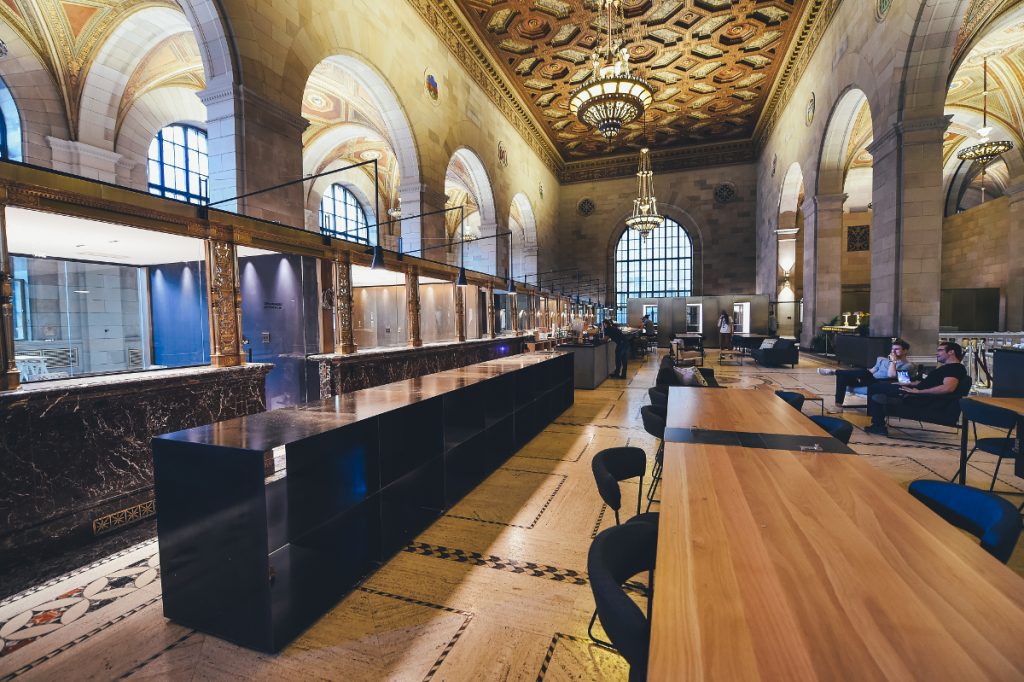 crew/unsplash office