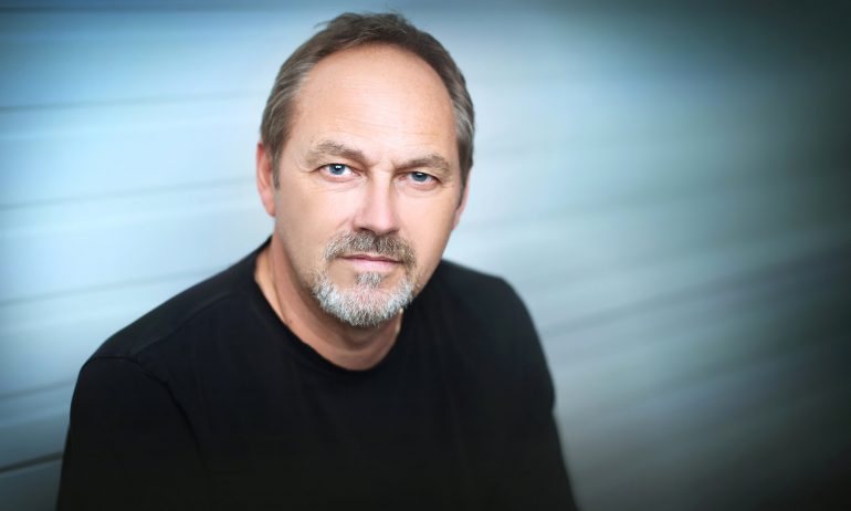 Ian Campbell iCONNECT