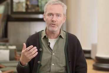 Expensify David Barrett