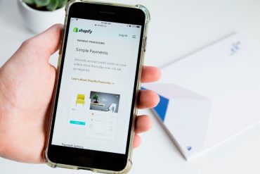 Shopify mobile app