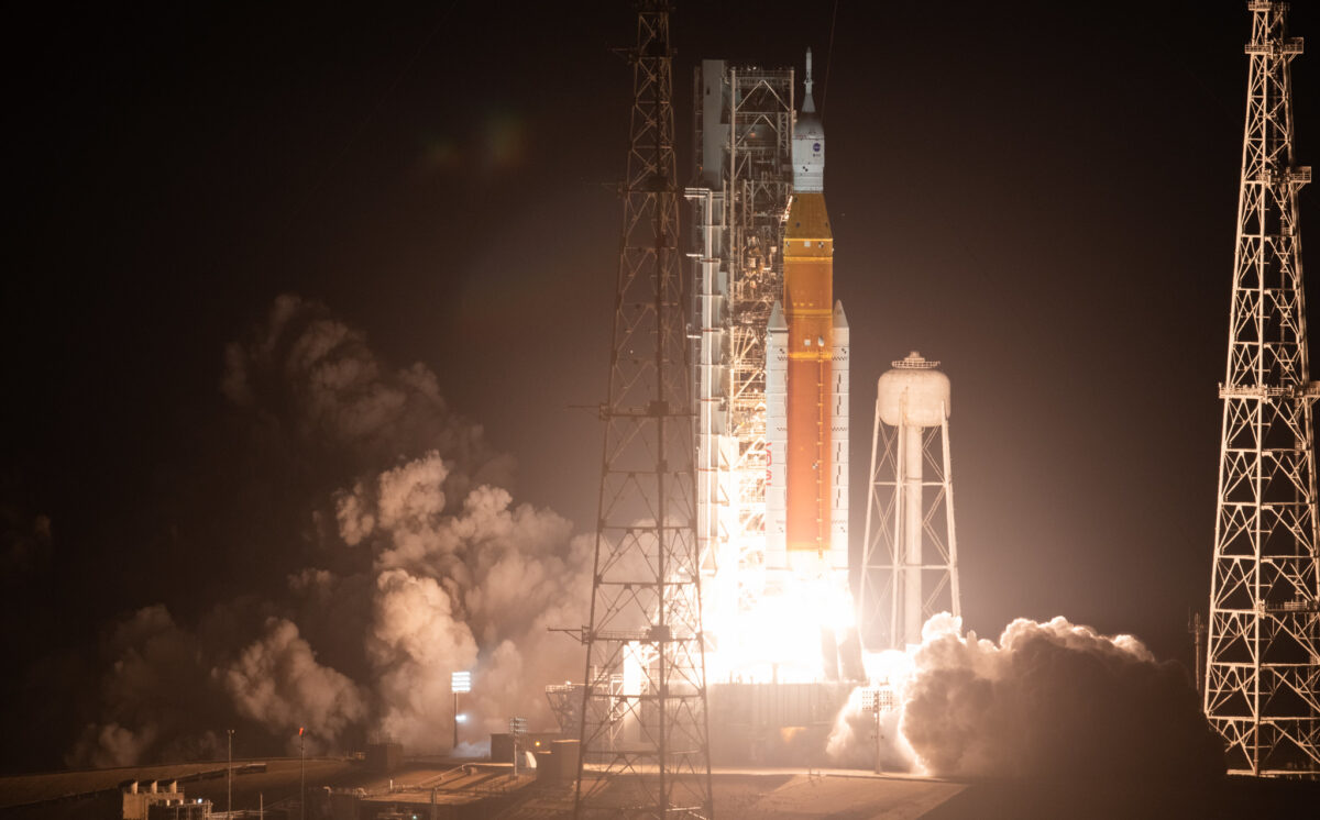 52502645242_b1c5e8f48f_k | BetaKit NASAās Space Launch System rocket carrying the Orion spacecraft launches on the Artemis I flight test, Wednesday, Nov. 16, 2022,